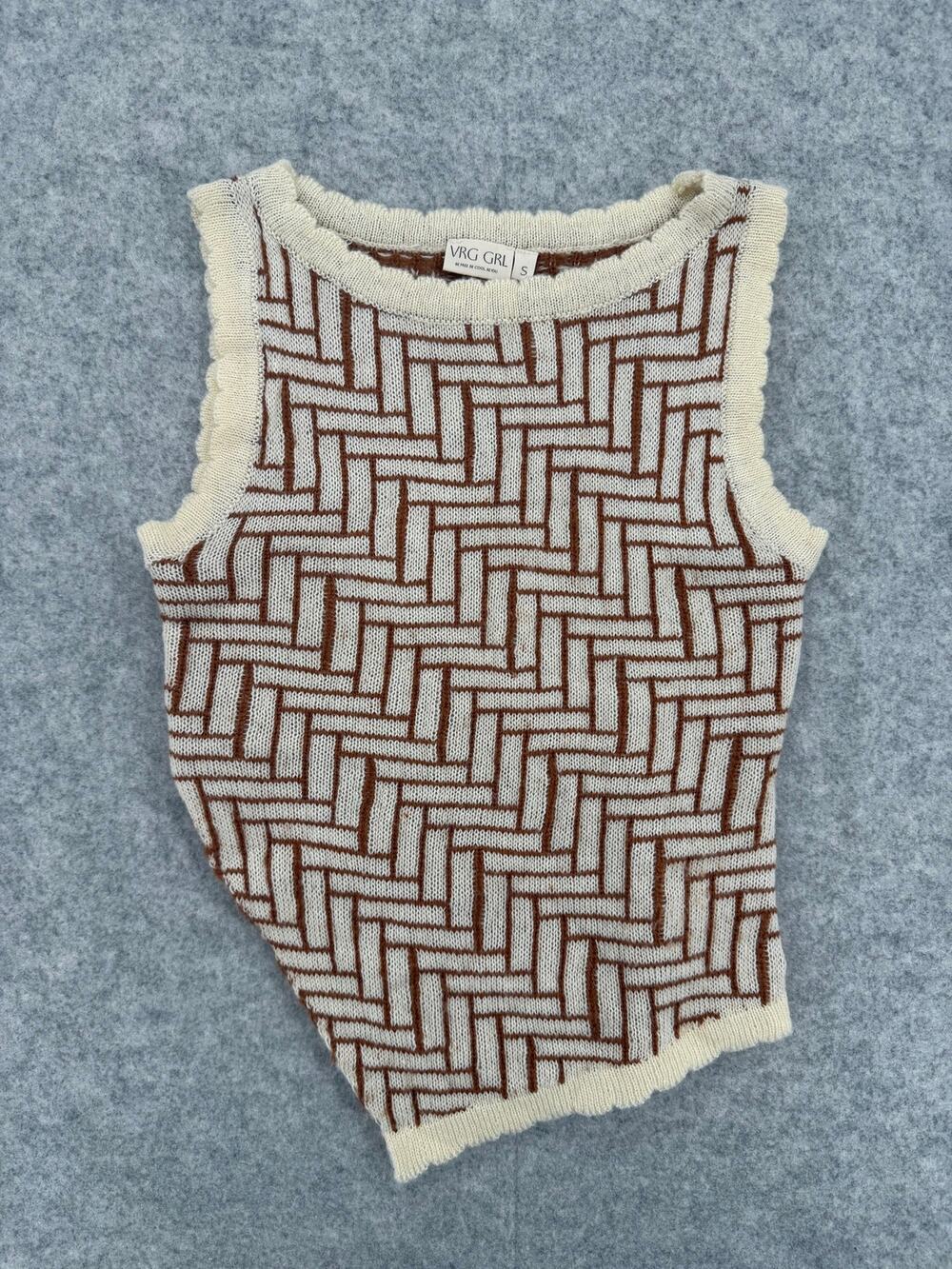 VRG GRL Natural Isamaya Knit Abstract Sweater Vest Top Size Small